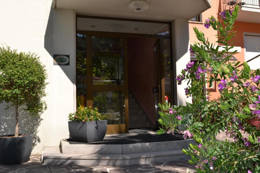 Villa Orchidea Nago Exterior foto